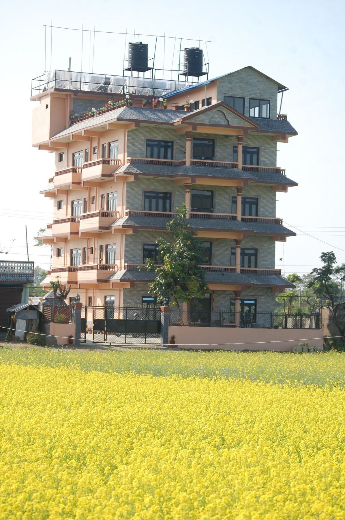 Sweet Home Chitwan Exterior photo